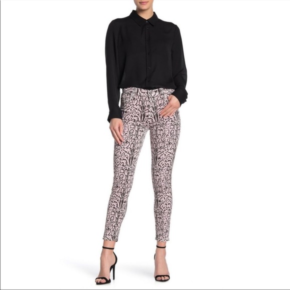 J Brand Alana Leopard Print High Rise Skinny Jean - Picture 15 of 16